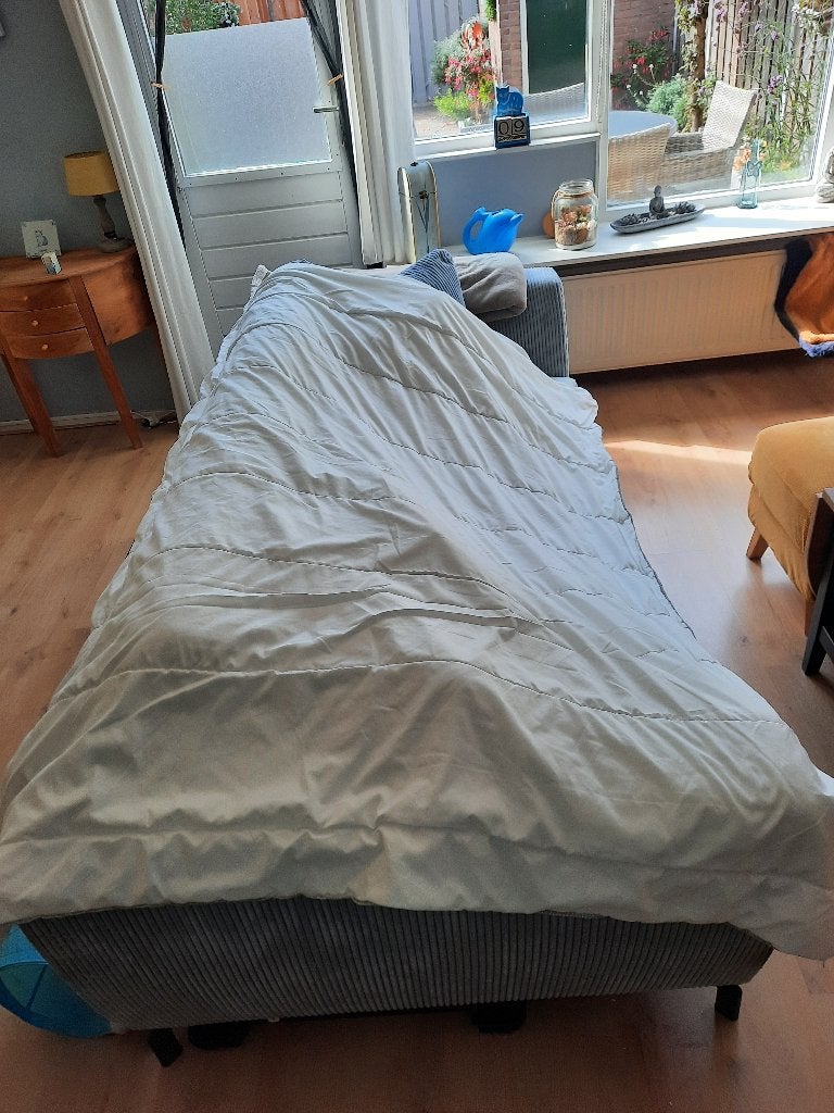 te koop dun dekbed 1 persoons, Gebruikt, Eenpersoons, Wit, Ophalen of Verzenden