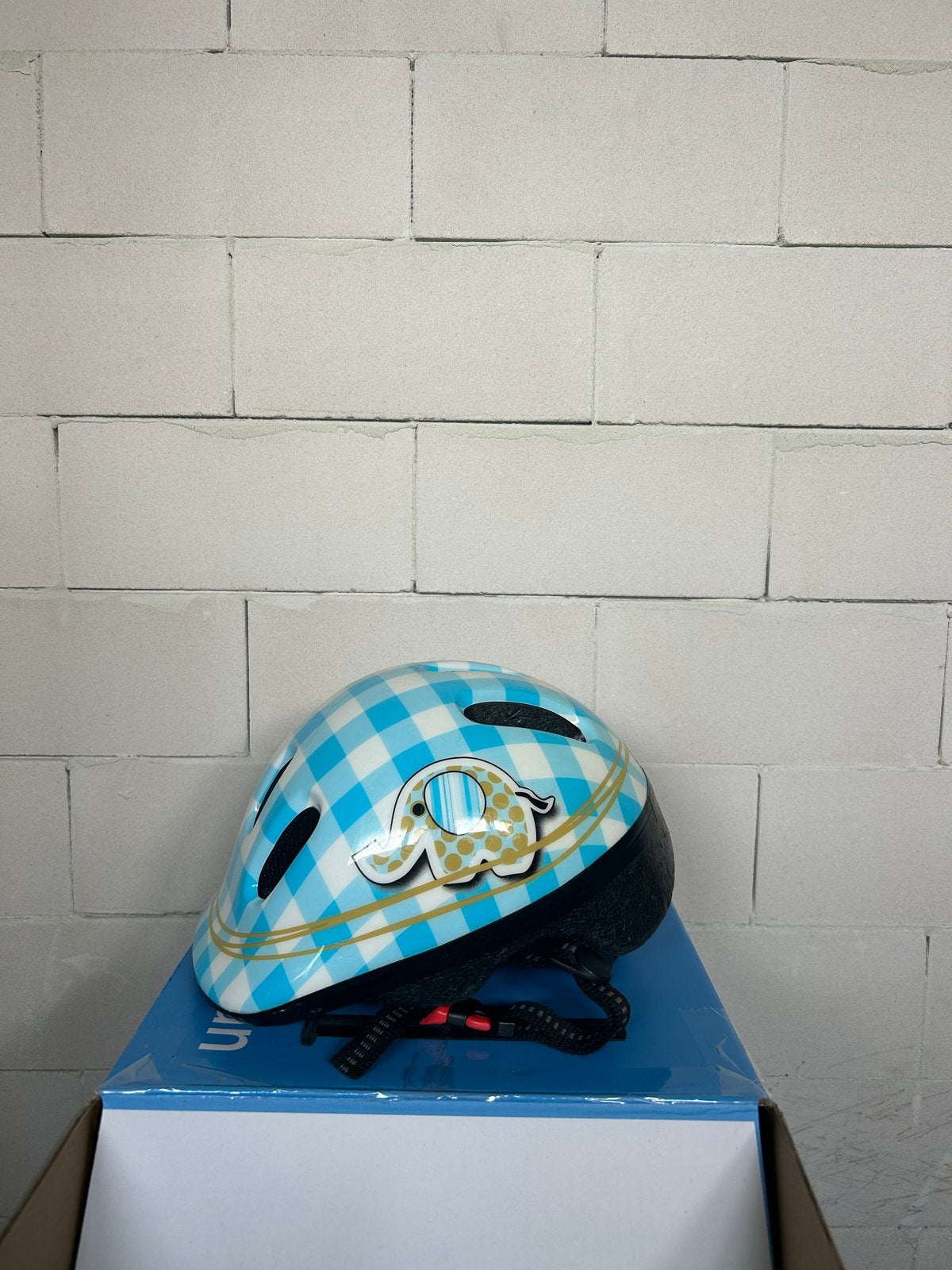 Polisport Elephant Kinderhelm - Verstelbaar 44-48 cm, Ophalen, Gebruikt, XXS, Jongen of Meisje
