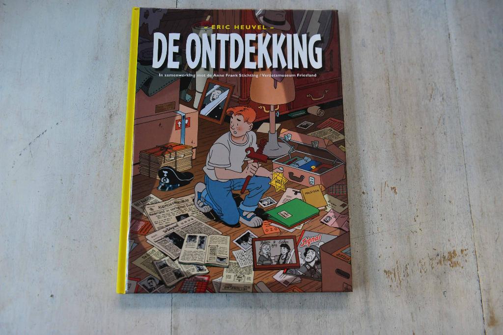 De Ontdekking = = Eric Heuvel = = HardCover, Meerdere stripboeken, Verzenden, Gelezen