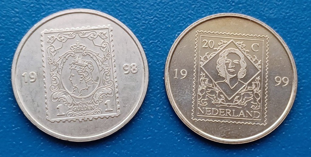 2 x Postpenning 1998 & 1999 - Juliana en Wilhelmina, Verzenden, Overige materialen, Nederland