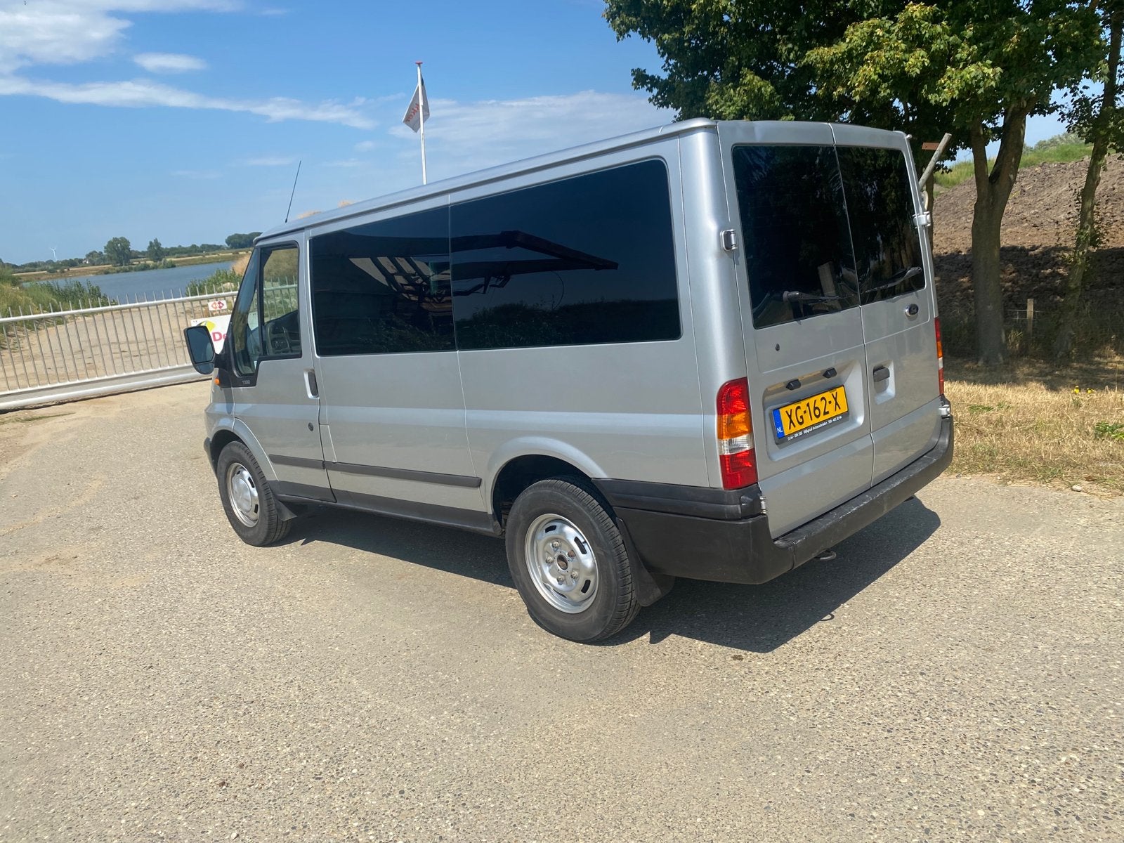 Ford Transit BENZINE 2.3 16V 300S 2005 Grijs, Auto's, 1450 kg, 145 pk, Achterwielaandrijving, Handgeschakeld