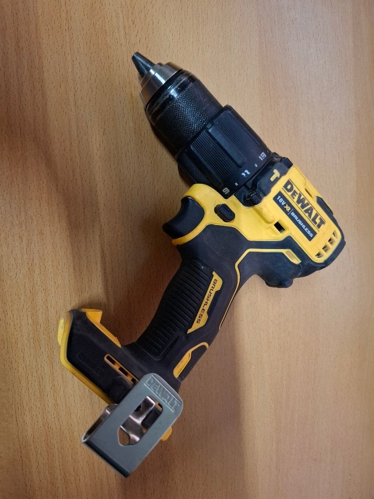 DeWalt DCD709 klop/schroefboormachine, Gebruikt, Variabele snelheid, Ophalen of Verzenden, Boor- en Schroefmachine