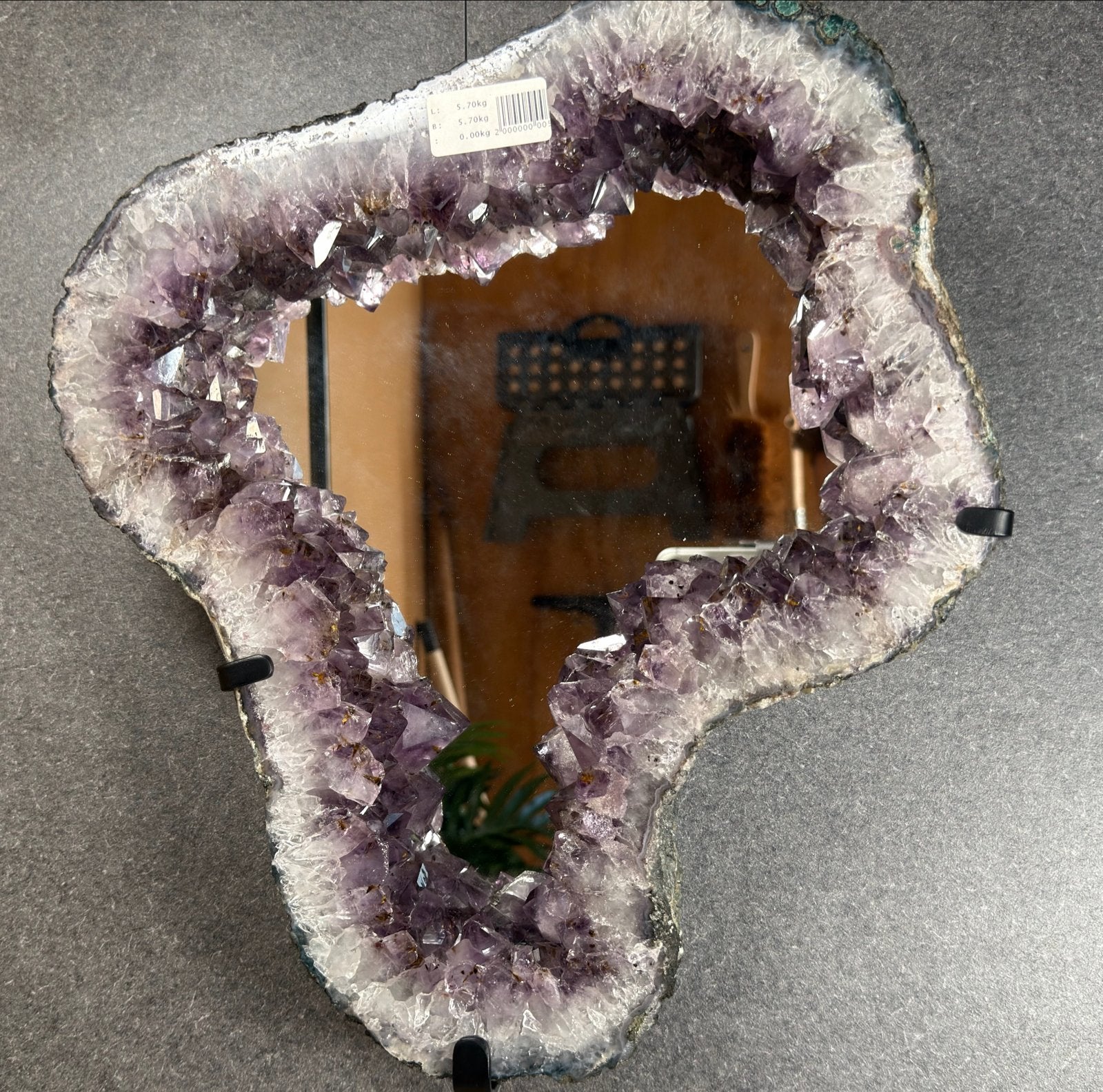 Unieke 5,7kg Amethist Geode Spiegel - Natuurlijke Schoonheid, Minder dan 50 cm, Ophalen of Verzenden, Zo goed als nieuw, Minder dan 100 cm