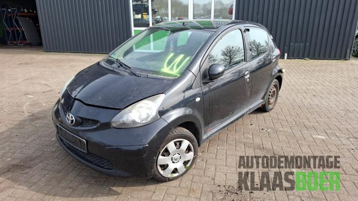 Scherm links-voor van een Toyota Aygo, Auto-onderdelen, Gebruikt, -, -, Ophalen of Verzenden
