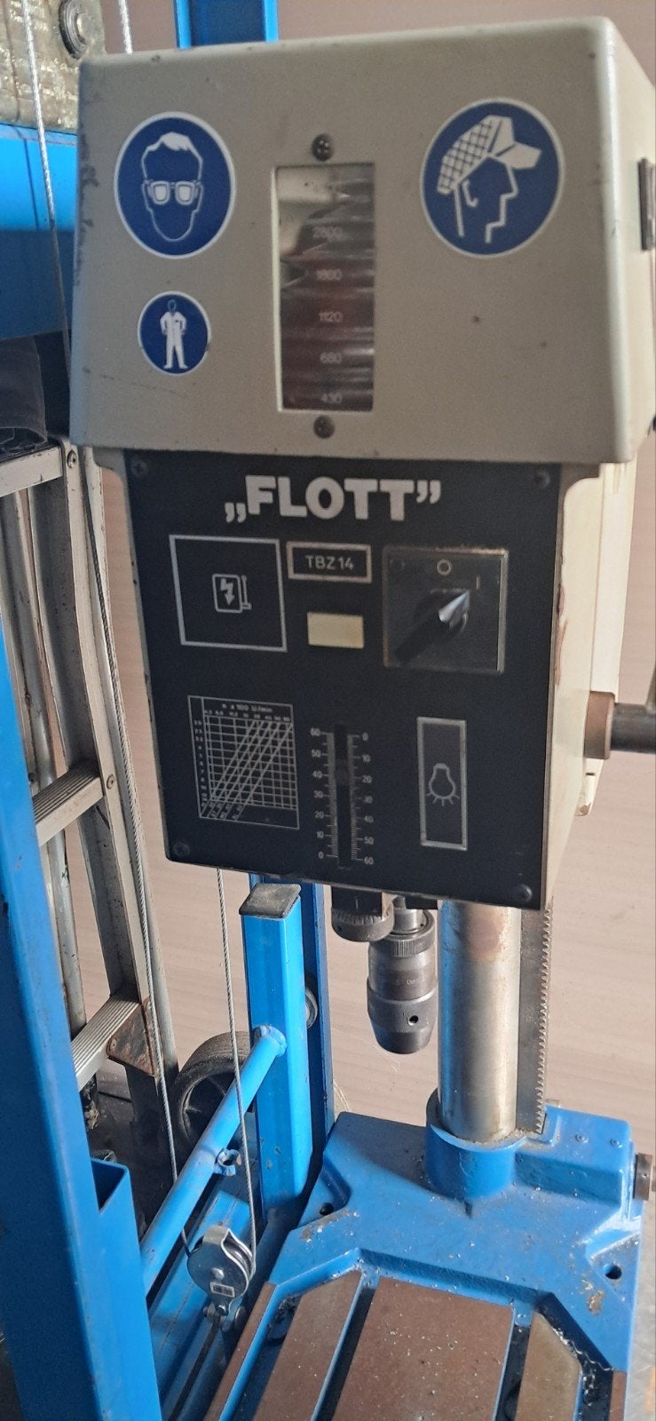 Kolomboormachine Flott TBZ 14 (MC1)220volt, Doe-het-zelf en Verbouw, Gereedschap | Boormachines, Ophalen, Gebruikt, 400 tot 600 watt