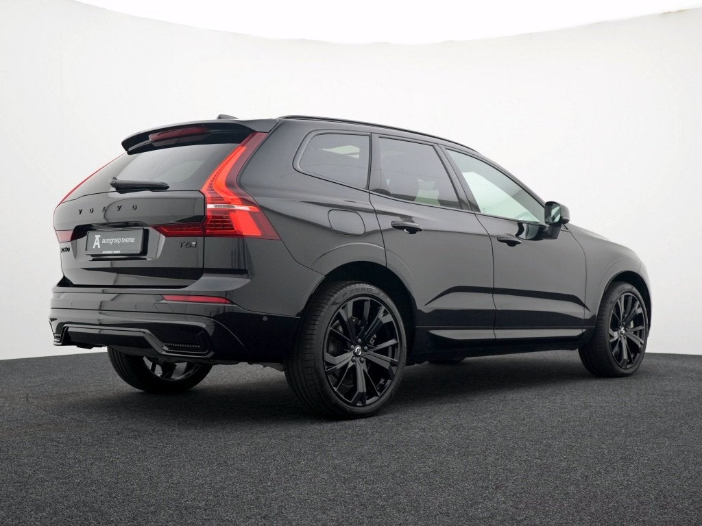 Volvo XC60 2.0 T6 AWD+ Black Edition | Leder | Pano | 360 ca, Auto's, Volvo, Dealer onderhouden, Gebruikt, Zwart, 4 cilinders