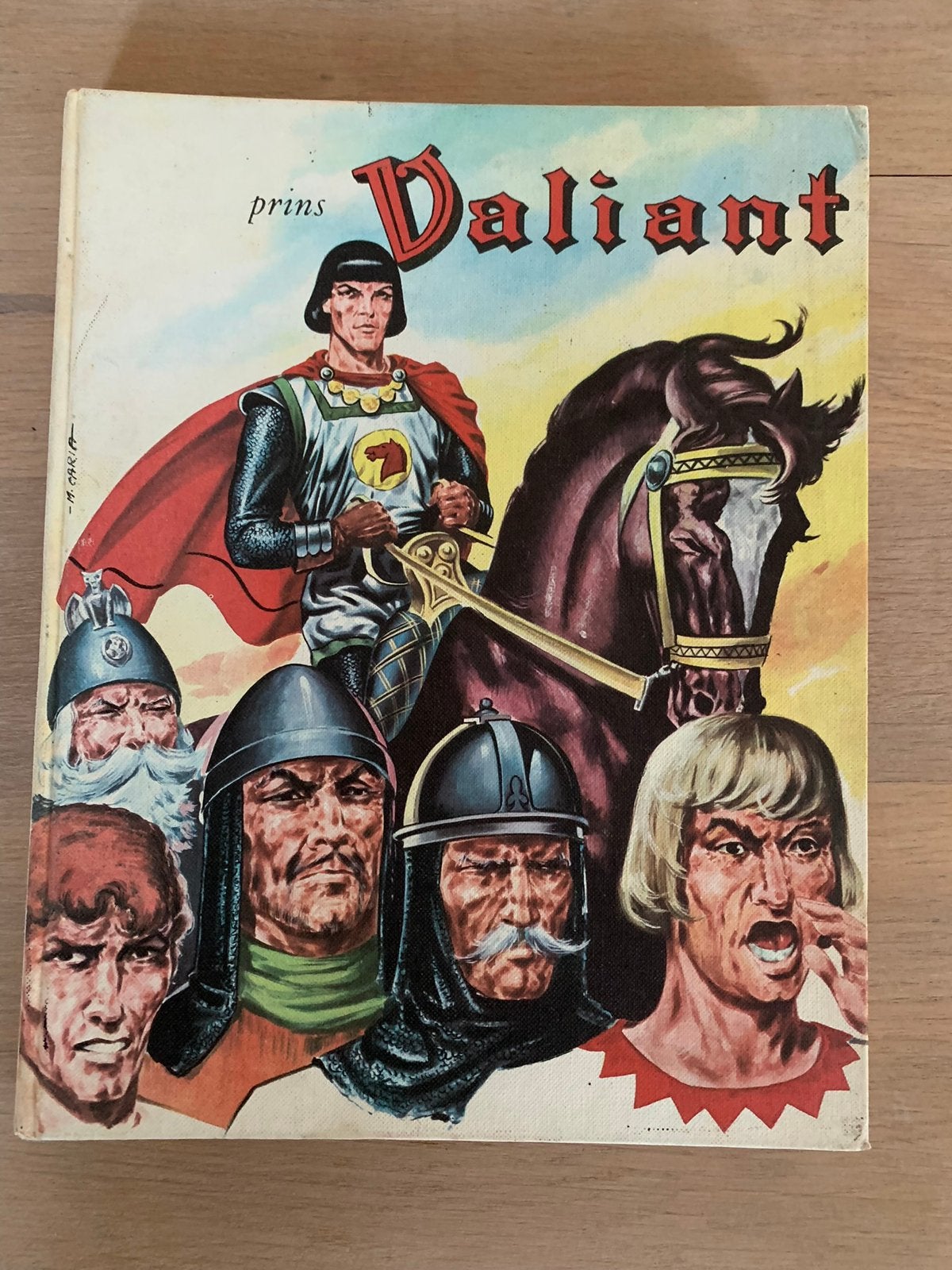 Prins valiant vivo harde kaft 1966, Eén stripboek, Harold Foster, Ophalen of Verzenden, Zo goed als nieuw