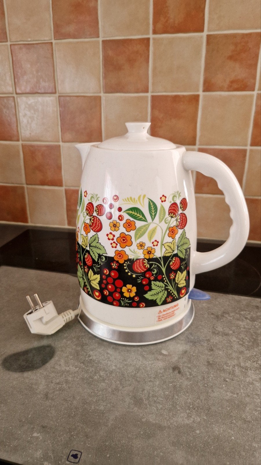 Vintage Waterkoker met Bloemenprint - 2.0L, Gebruikt, Ophalen of Verzenden, 2 liter of meer, Onbekend