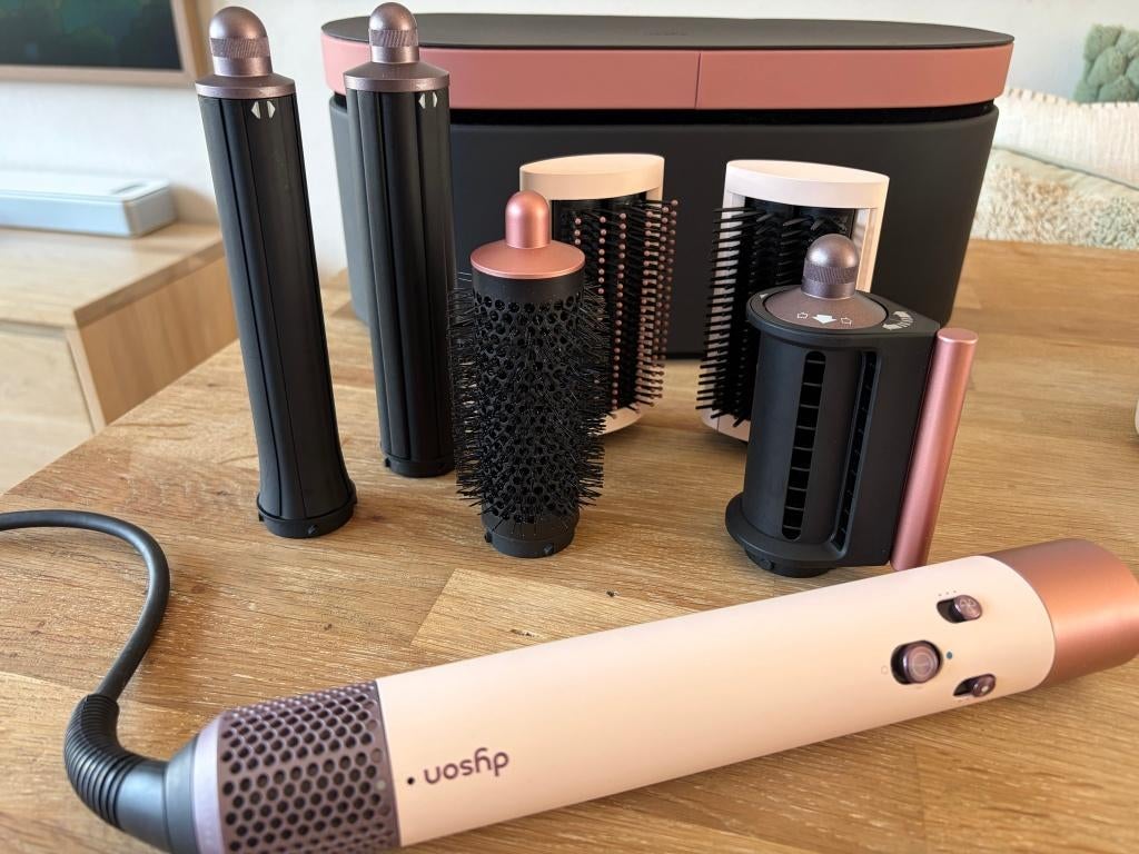 Dyson Airwrap Complete Long Limited Edition - Ceramic Pink, Sieraden, Tassen en Uiterlijk, Uiterlijk | Haarverzorging, Ophalen of Verzenden