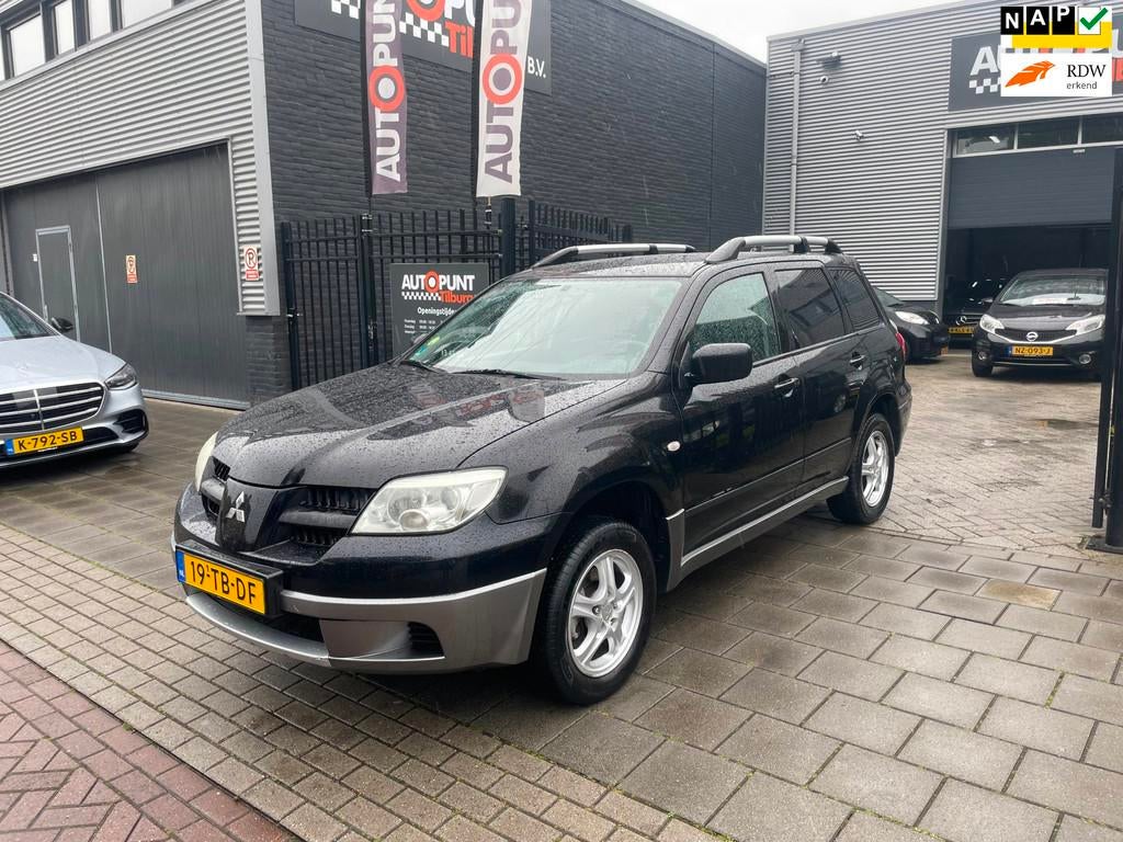 Mitsubishi Outlander Sport 2.0 Invite+ 3e Eigenaar! Trekhaak, Auto's, Mitsubishi, Voorwielaandrijving, 136 pk, 4 cilinders, Handgeschakeld