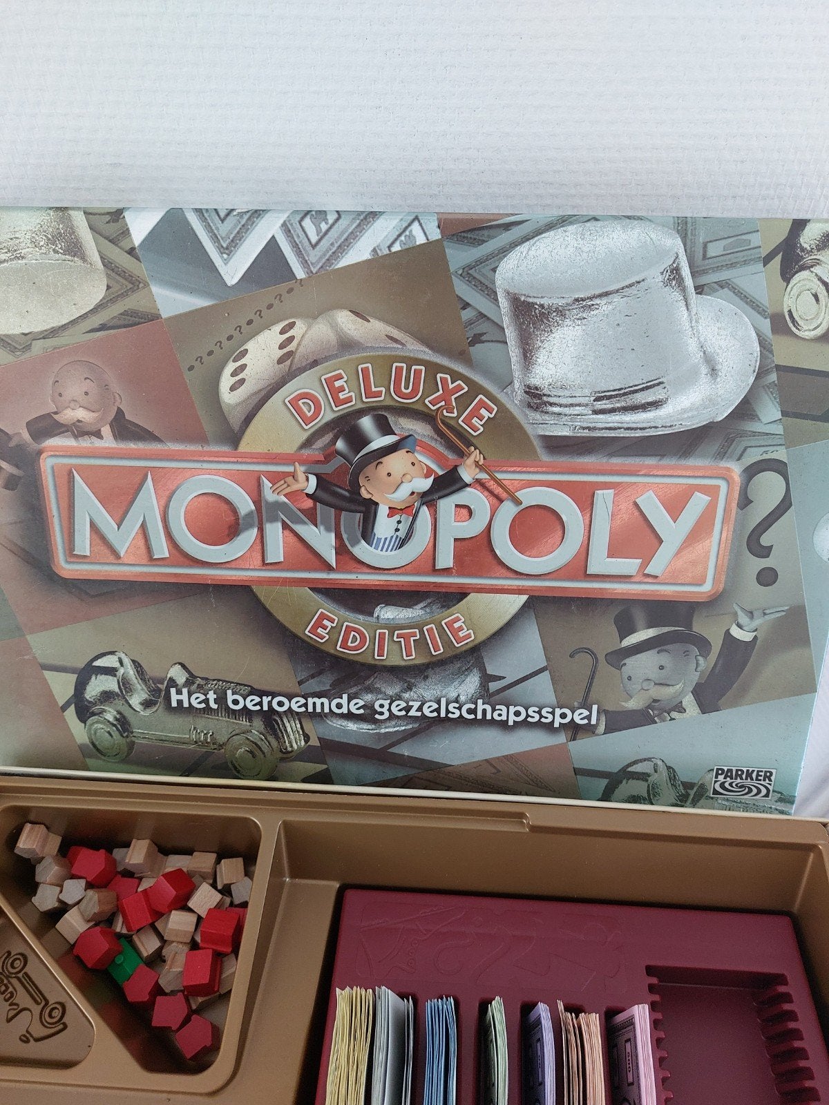 Monopoly Deluxe Editie - Het beroemde gezelschapsspel, Hobby en Vrije tijd, Gezelschapsspellen | Bordspellen, Vijf spelers of meer