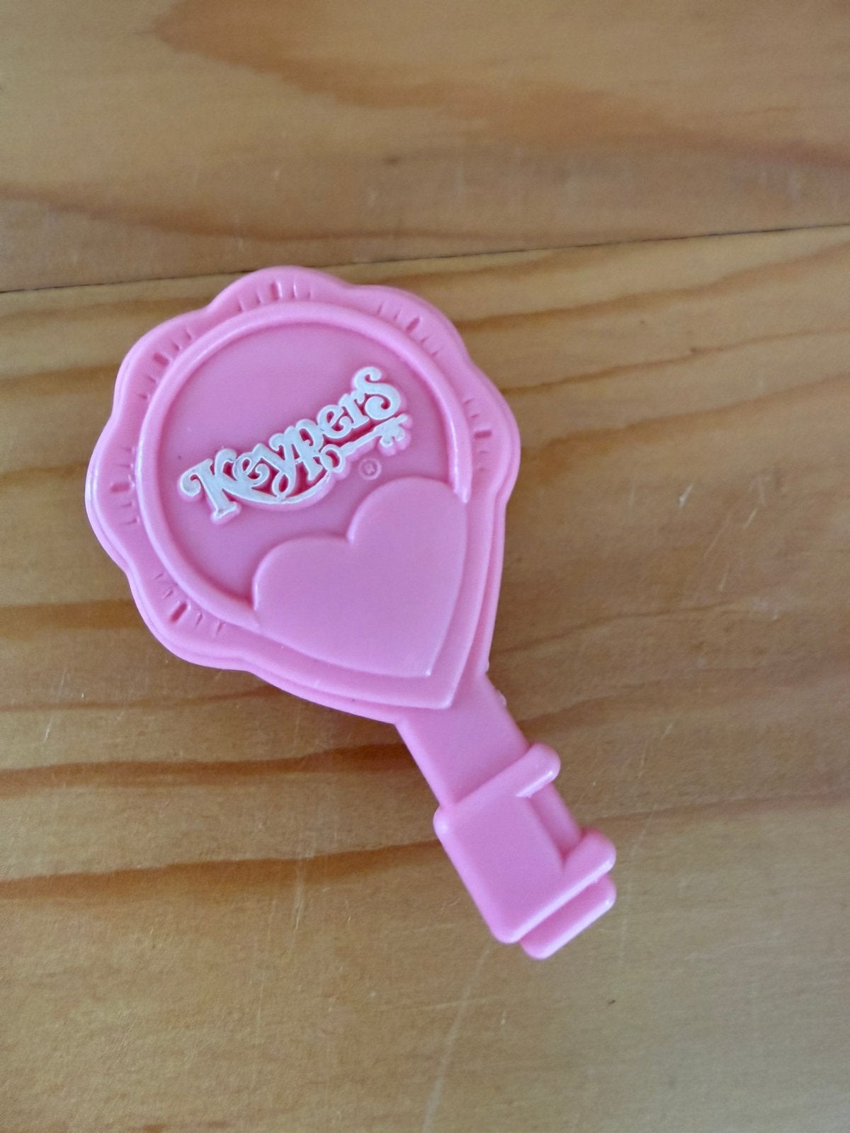 Tonka Keypers sleutel roze van baby snail Pearl 1980, Ophalen of Verzenden, Gebruikt