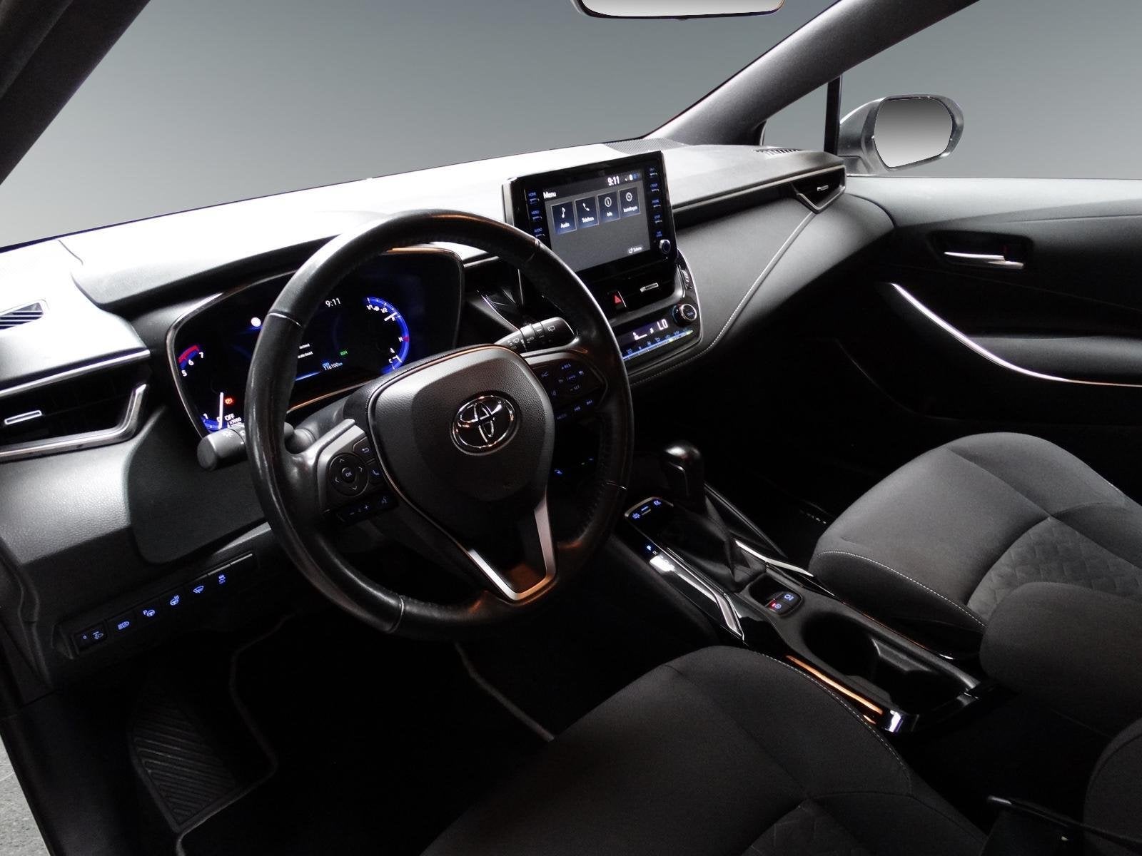 Toyota Corolla Touring Sports 1.8 Hybrid ACC|Camera|Keyless, Auto's, 1345 kg, 450 kg, Gebruikt, 4 cilinders