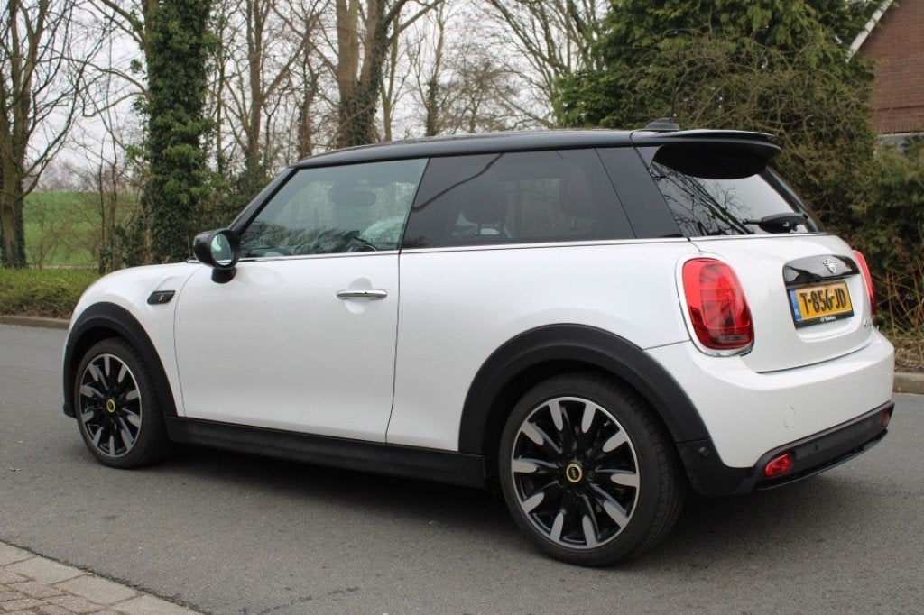 Mini COOPER SE Mini Mini Electric Camden Edition 33KWH, USB, Met garantie (alle), 4 stoelen, 184 pk