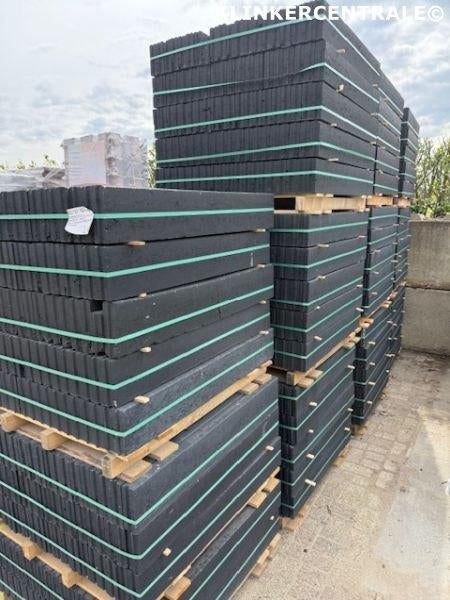 1.100 stuks antraciet 5 x 15 x 100 cm betonbanden opsluitban, Excluton BV, Waalbandijk 155 6651 KD Druten, Overige typen, Nieuw