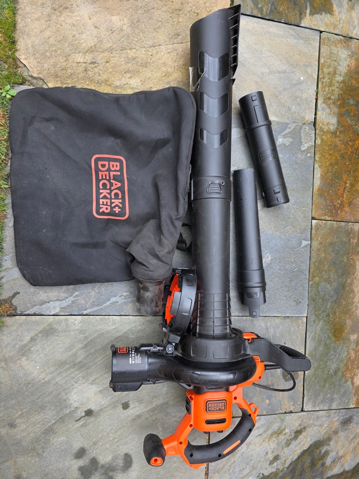 Black+Decker bladblazer/bladzuiger met versnipperfunctie, Ophalen, Gebruikt, Met opvangzak, Elektrisch