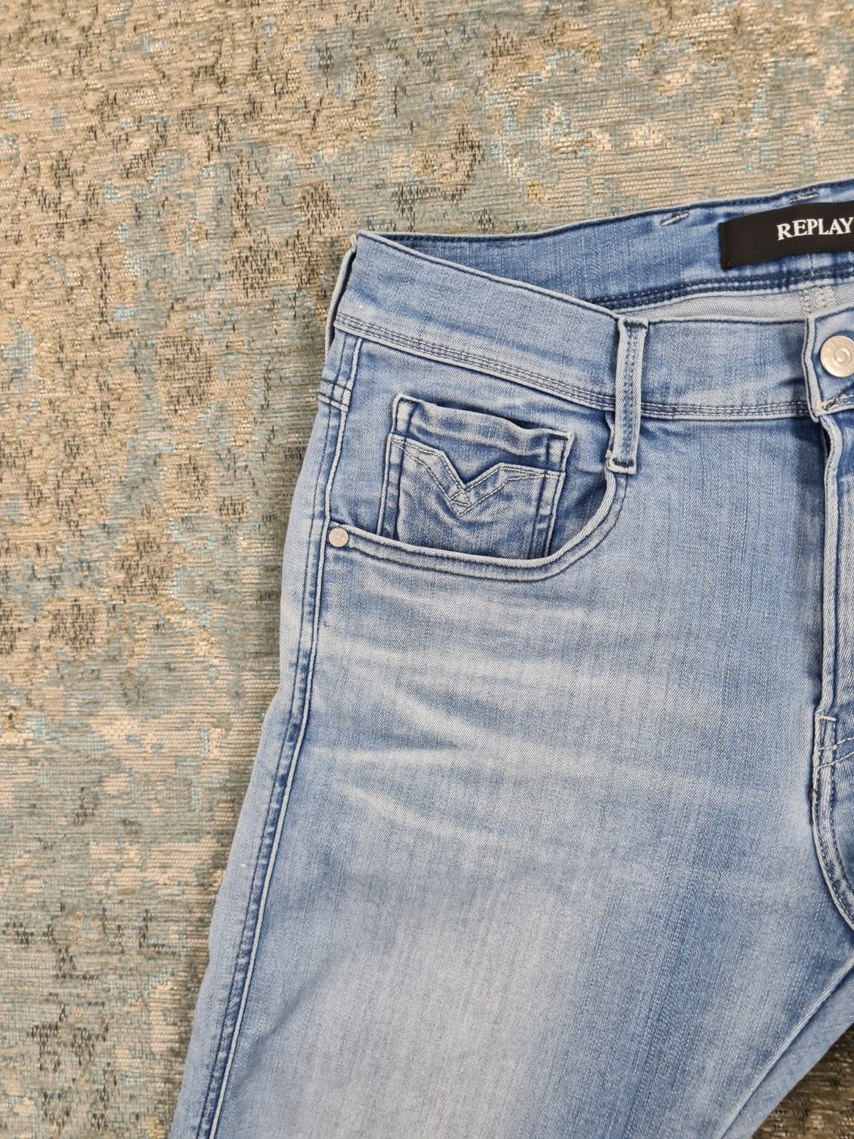 Replay ANBASS W30 L30 Slim STRETCH Bronno3030 Blauw

De jean, Blauw, Wolvenstraat 19, 1016EN, Amsterdam, W32 (confectie 46) of kleiner