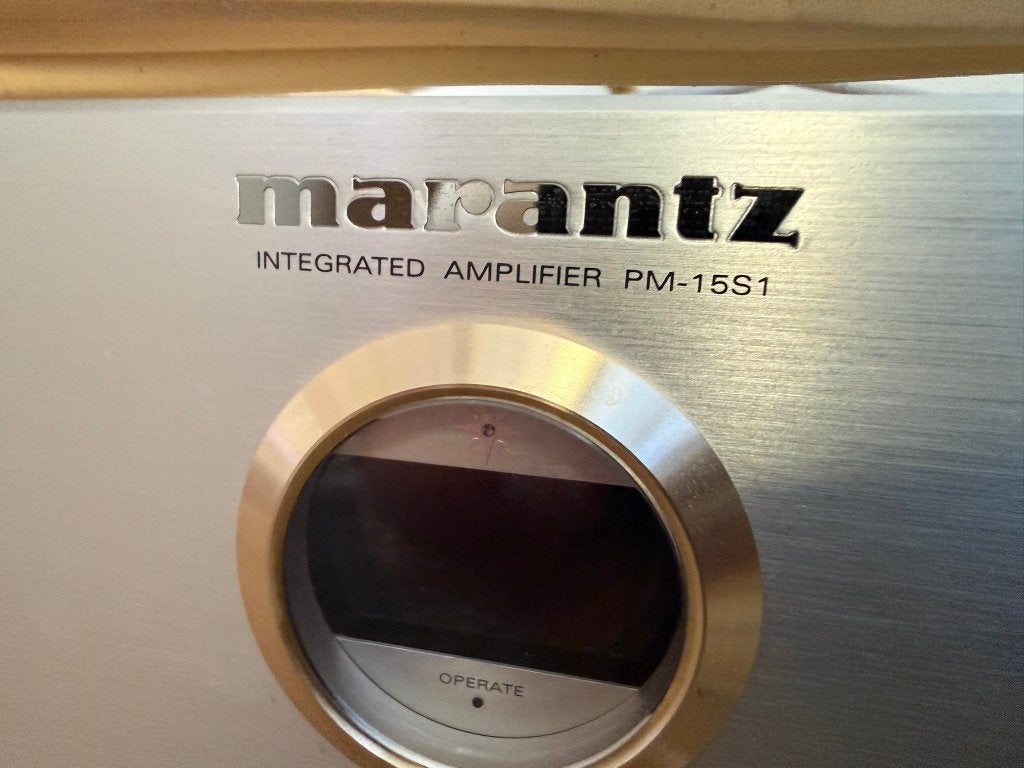 Marantz versterker PM-15S1