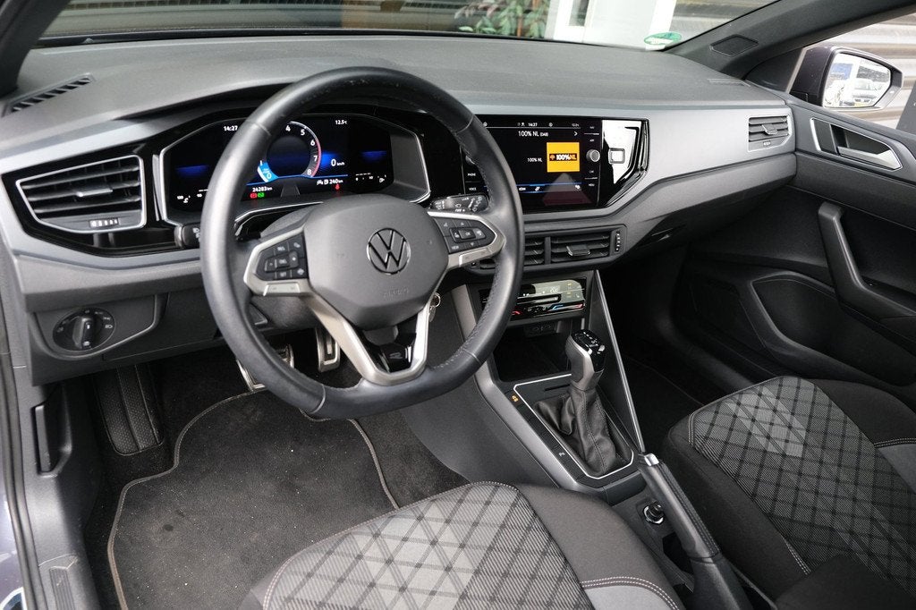 Volkswagen Polo 1.0 TSI R-Line DSG Led Apple Camera Cruise, 95 pk, Alcantara, Origineel Nederlands, Bedrijf