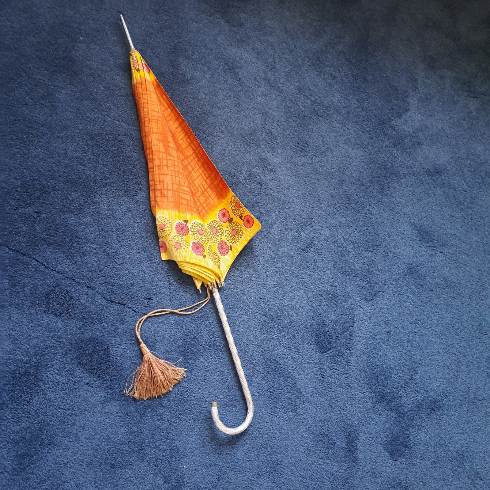 (i) Vintage paraplu oranje, Ophalen, Zo goed als nieuw, Oranje