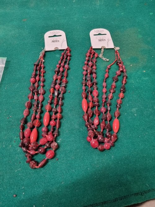 halsketting rood met glazen gralen mkm design, Sieraden, Tassen en Uiterlijk, Ophalen of Verzenden, 'T Olde Gre-j, Info@toldegrej.nl
