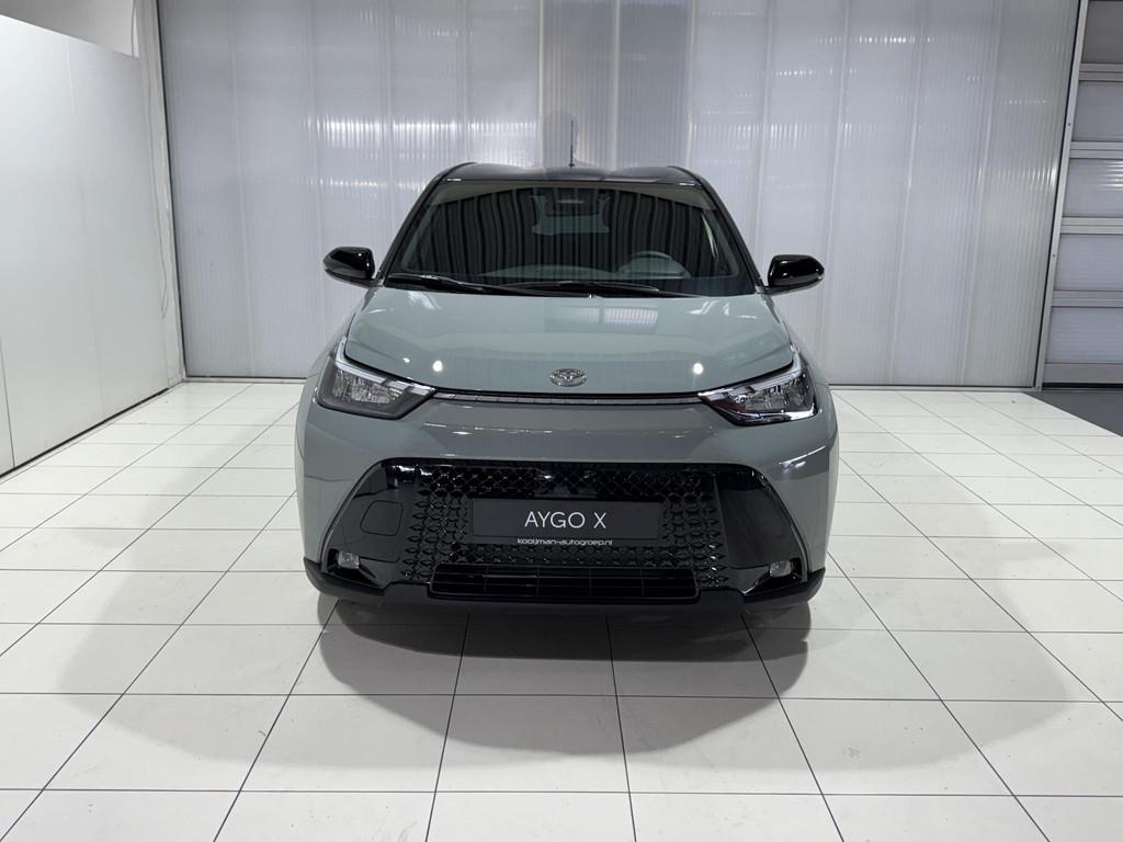 Toyota Aygo X Hybrid 115 pulse | Direct leverbaar | Incl., Auto's, Parkeersensor, Stof, Euro 6, 4 stoelen