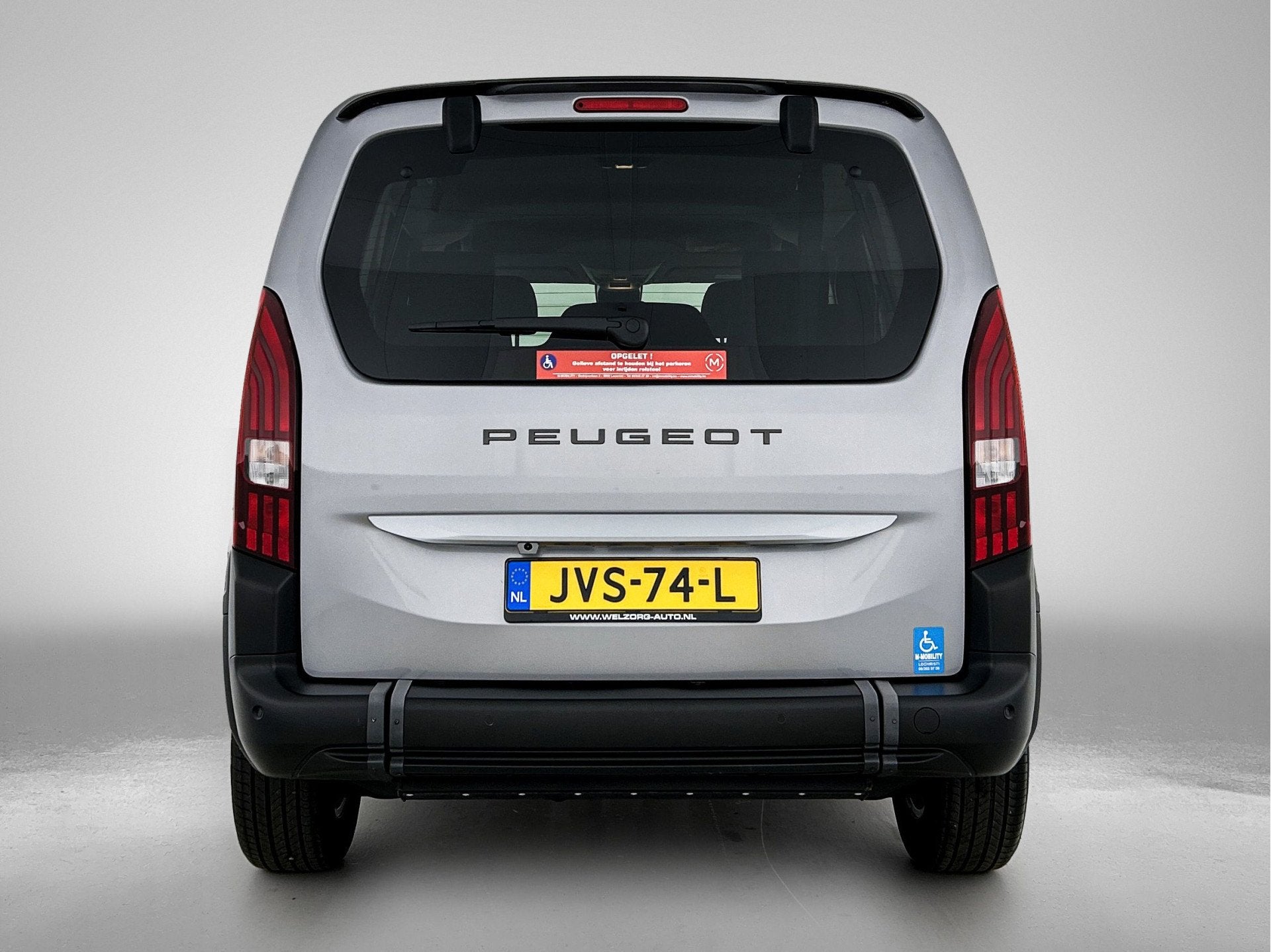 Peugeot Rifter Rifter 1.2 Pure Tech Direct leverbaar! Rolsto, 12 maanden, Gebruikt, Euro 6, 4 stoelen