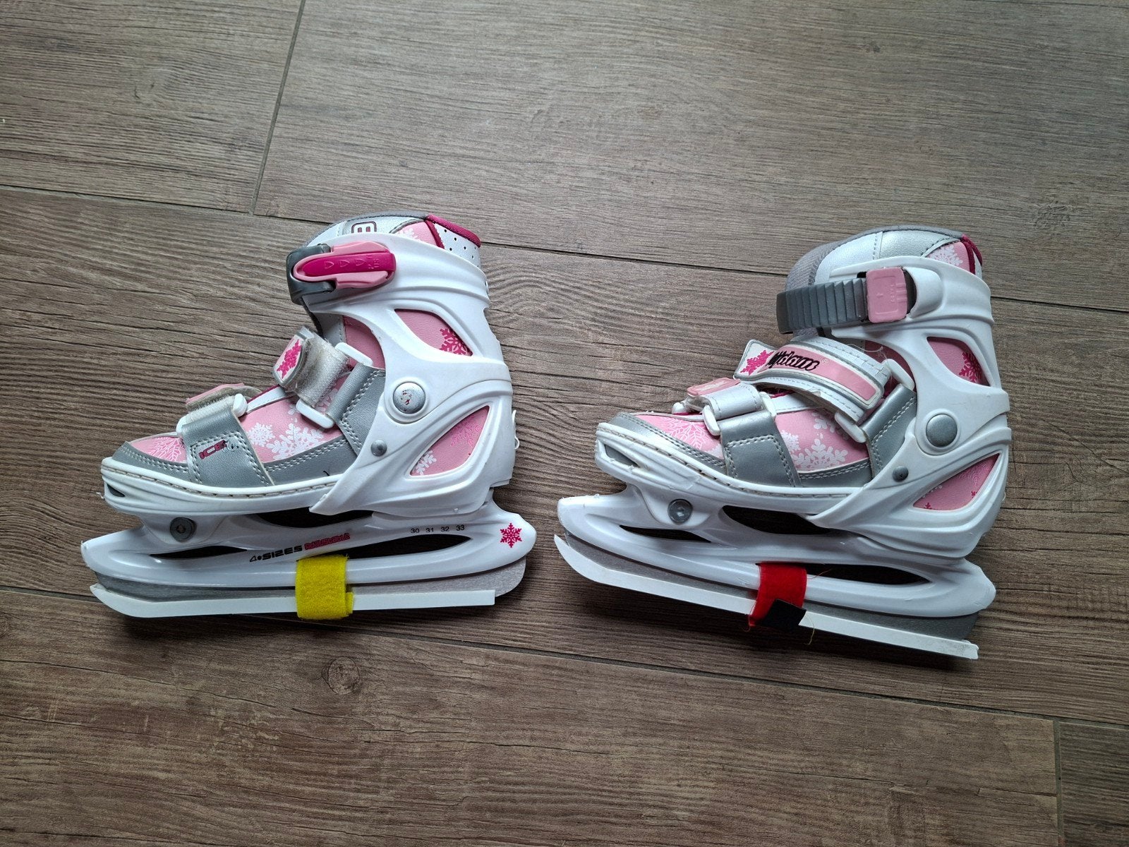 Schaatsen (verstelbaar maat 30 t/m 33), Ophalen, IJshockeyschaatsen, Nijdam