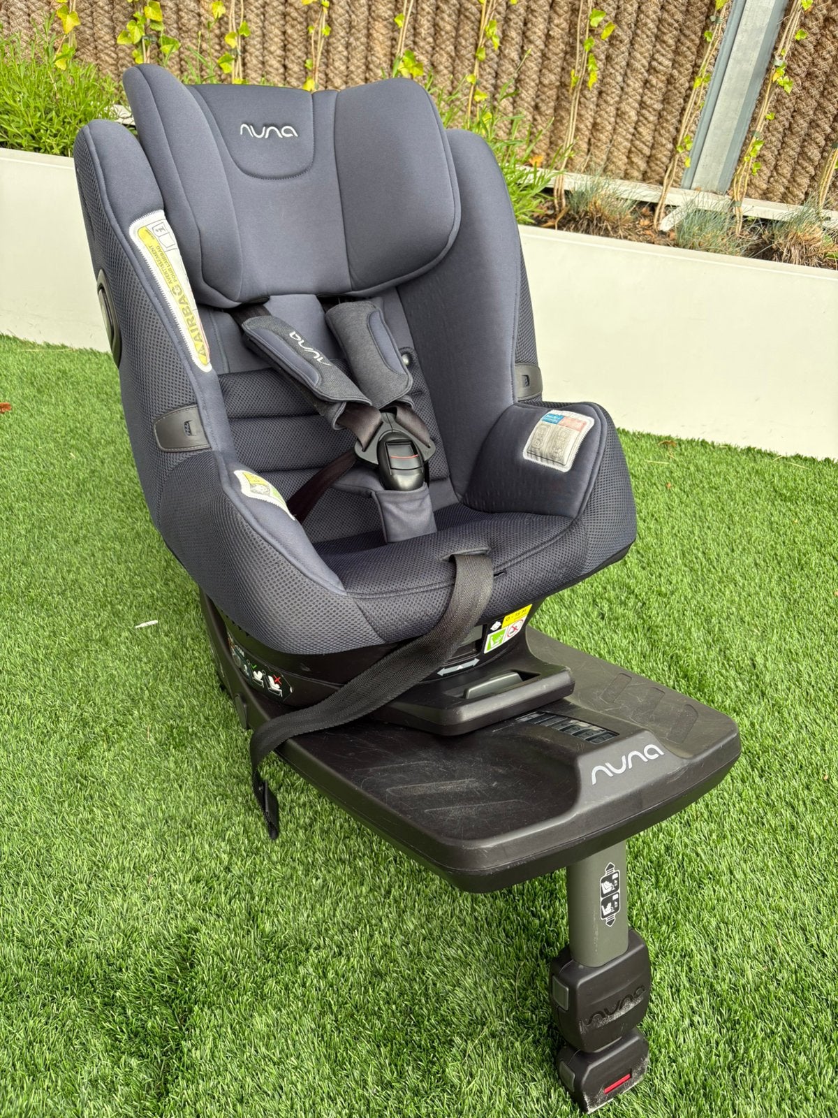 Nuna Prym i-Size - 360 draaibaar - zeer netjes, Kinderen en Baby's, Autostoeltjes, 0 t/m 18 kg, Verstelbare rugleuning, Zo goed als nieuw