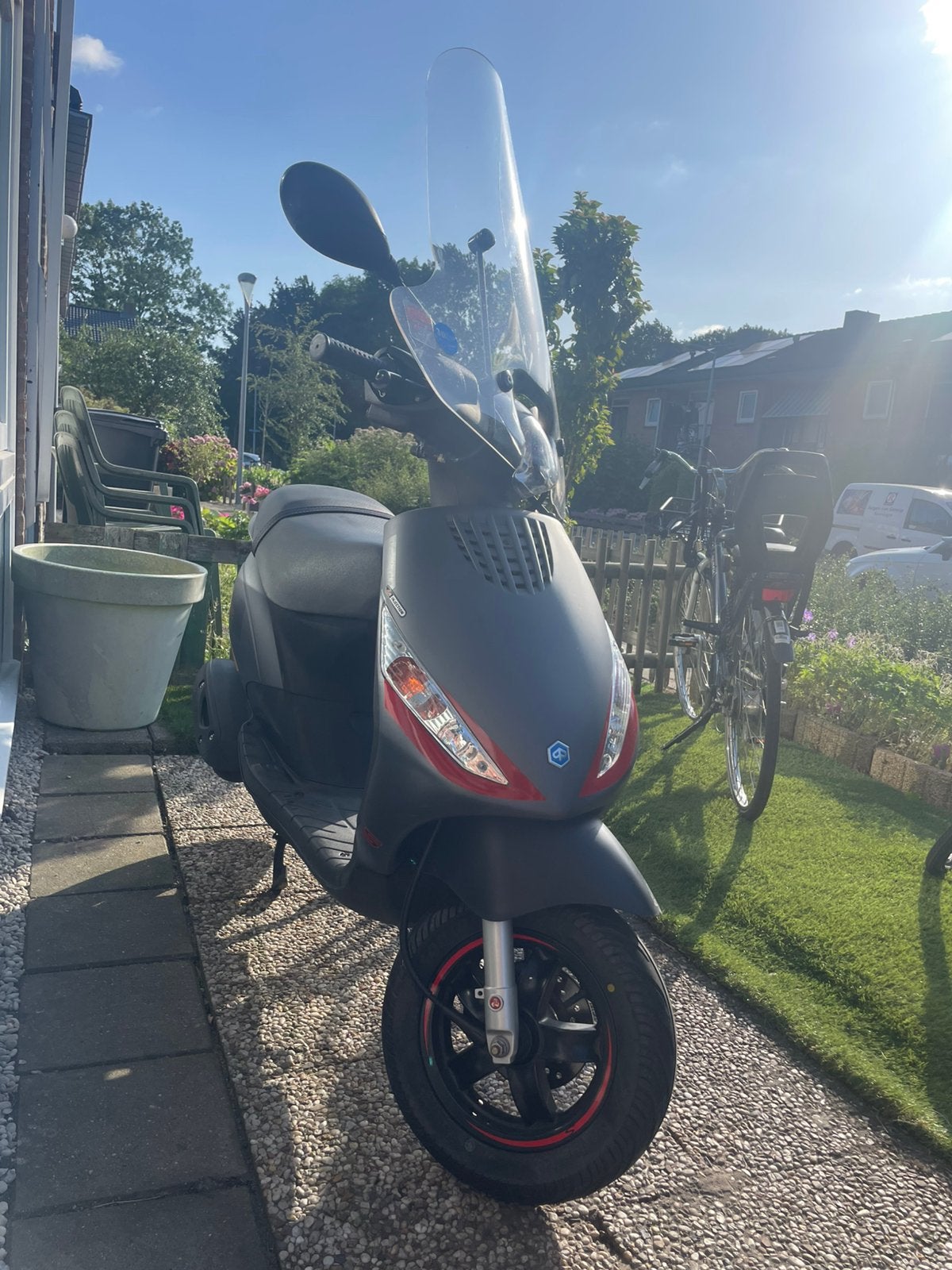 Piaggio zip /2020/ lage kilometerstand 12.900/, Ophalen, Zo goed als nieuw, Benzine, Zip