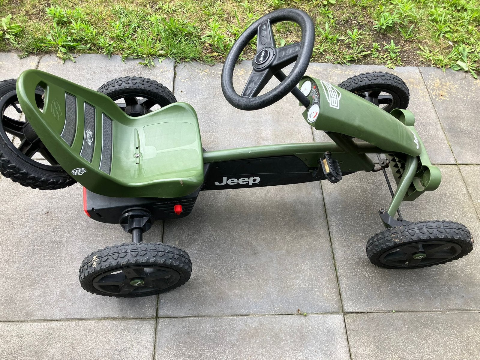 Mooie jeep skelter, Ophalen, Zo goed als nieuw, Overige merken