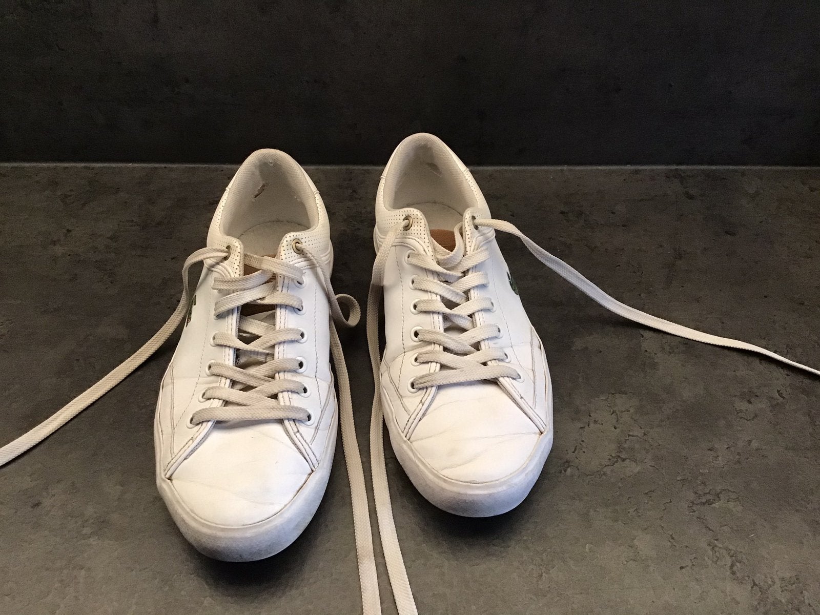 Lacoste witte sneakers 39,, Ophalen of Verzenden, Zo goed als nieuw, Wit, Sneakers of Gympen