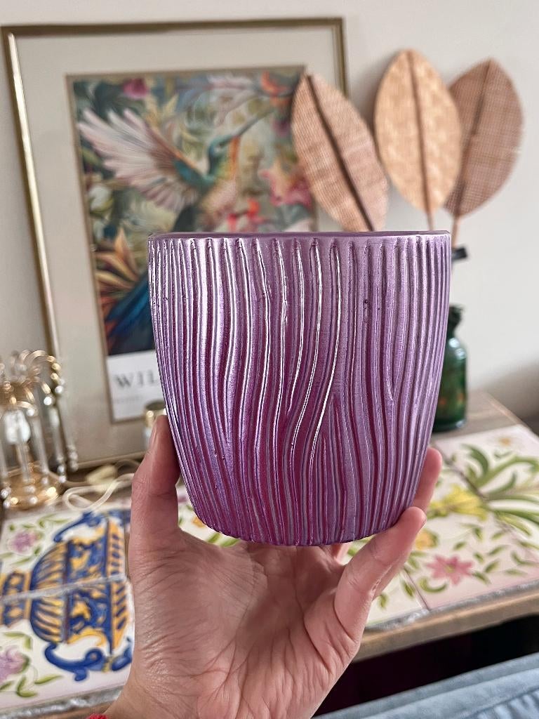 Vintage retro unieke paarse kleur bloempot plantenpot, Ophalen, Rond, Zo goed als nieuw, Aardewerk