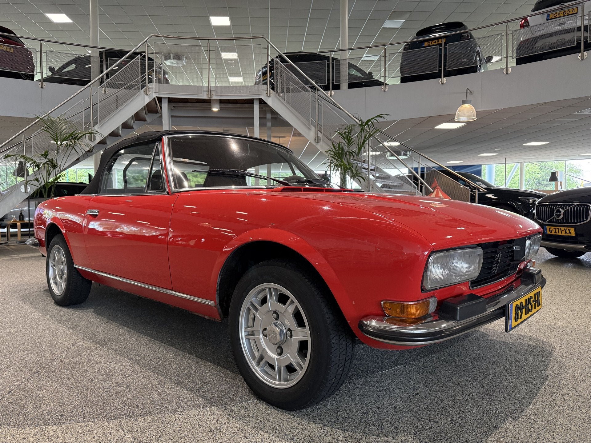 Peugeot 504 2.0 Cabrio Inj. 1978 (bj 1978), Achterwielaandrijving, 1971 cc, Cabriolet, Leder