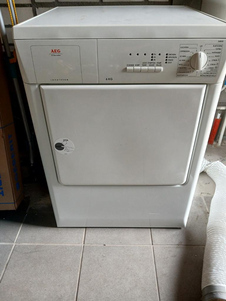 Wasdroger aeg, Witgoed en Apparatuur, Wasdrogers, Ophalen of Verzenden, Condens, 85 tot 90 cm