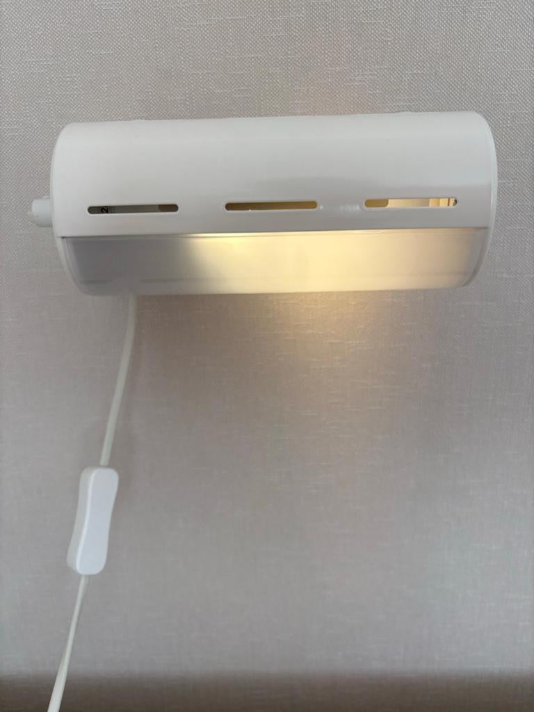 Bedlampje - 20cm breed - Wit, Huis en Inrichting, Ophalen, Gebruikt, Kunststof