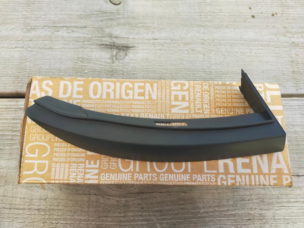Renault Clio 4 sierlijst achterbumper, Renault, Ophalen of Verzenden, Bumper, Nieuw