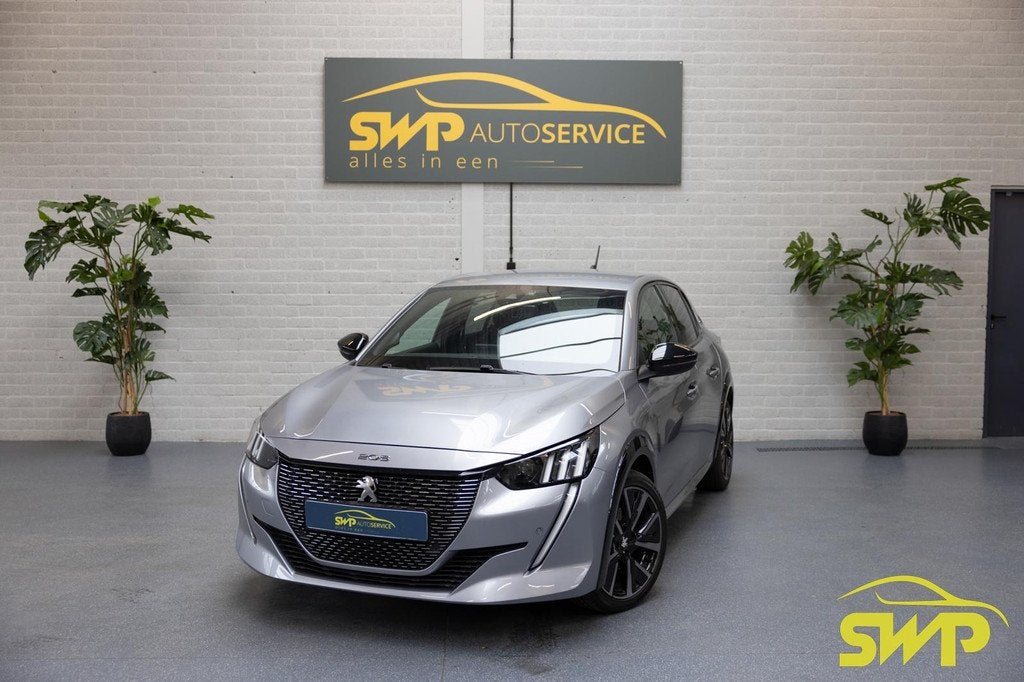 Peugeot 208 1.2 PureTech GT 130pk | Navi | Camera, Auto's, Peugeot, Gebruikt, Euro 6, 1199 cc, 1133 kg