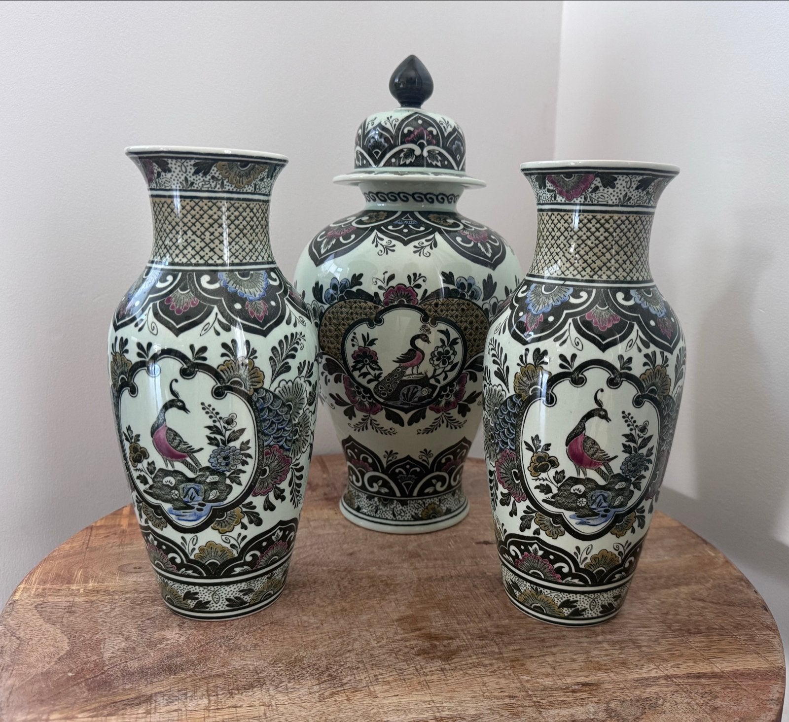 Villeroy & Boch Paon Vazen Set - Handgeschilderd, Antiek en Kunst, Ophalen