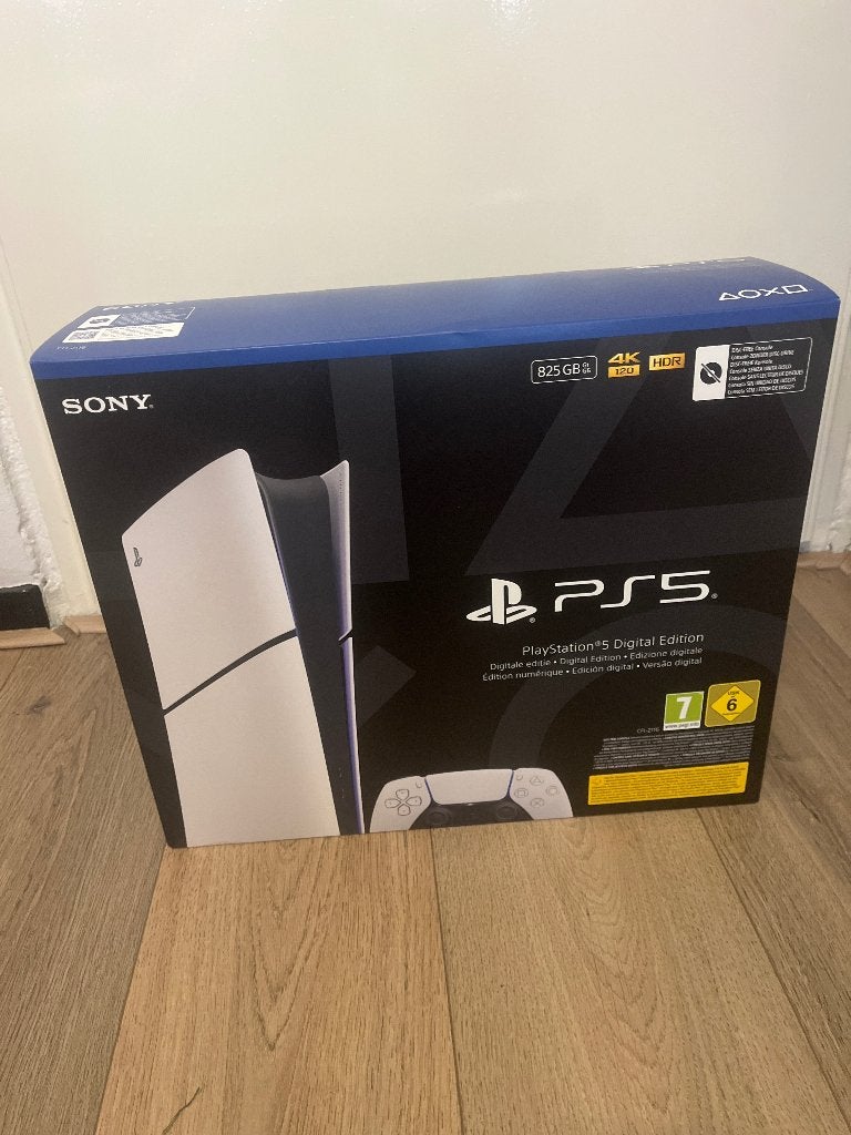 Nieuwe Ps5 geseald 825 GB, Spelcomputers en Games, Ophalen of Verzenden, Nieuw, Playstation 5 Digital
