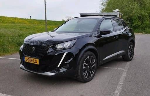 Peugeot 2008 1.2 Puretech Automaat 130PK 2020 Zwart, Zwart, 1199 cc, Regensensor, Leder en Stof