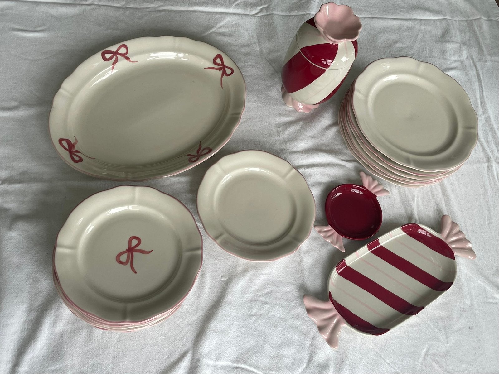 Speels servies voor o.a. de feestdagen  H&M home, Ophalen