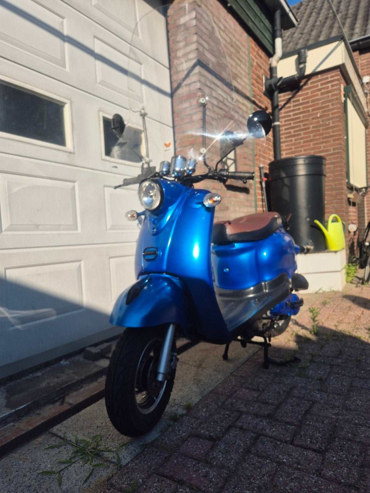 Iva vento in top staat, Ophalen, Zo goed als nieuw, Benzine