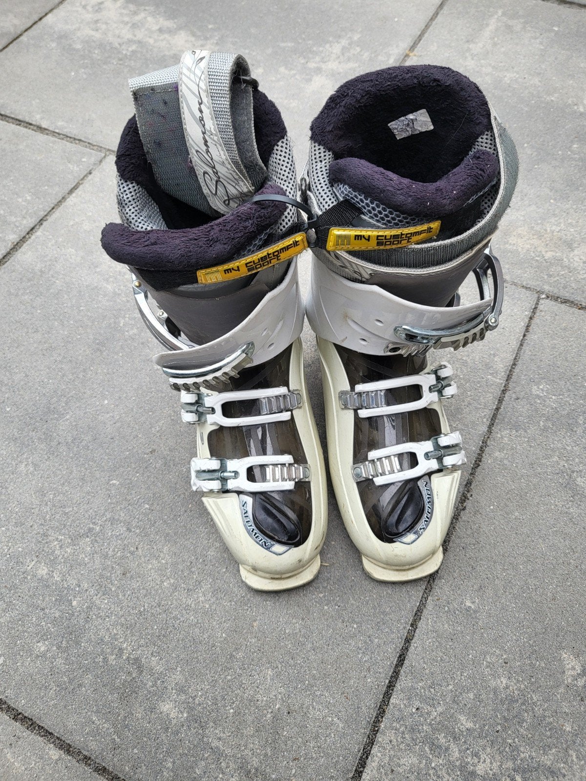Salomon skischoenen maat 41 zo goed als nieuw, Schoenen, Zo goed als nieuw, Skiën, Salomon