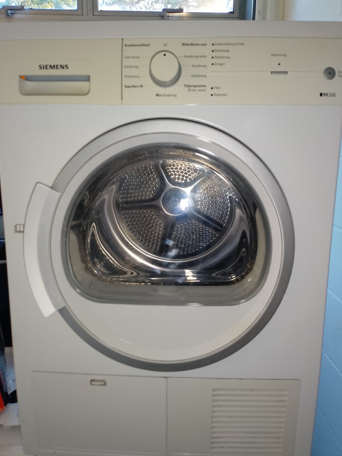 Siemens IQ300 Condensdroger, Witgoed en Apparatuur, Wasdrogers, Zo goed als nieuw, Condens, 6 tot 8 kg, 85 tot 90 cm, Ophalen of Verzenden