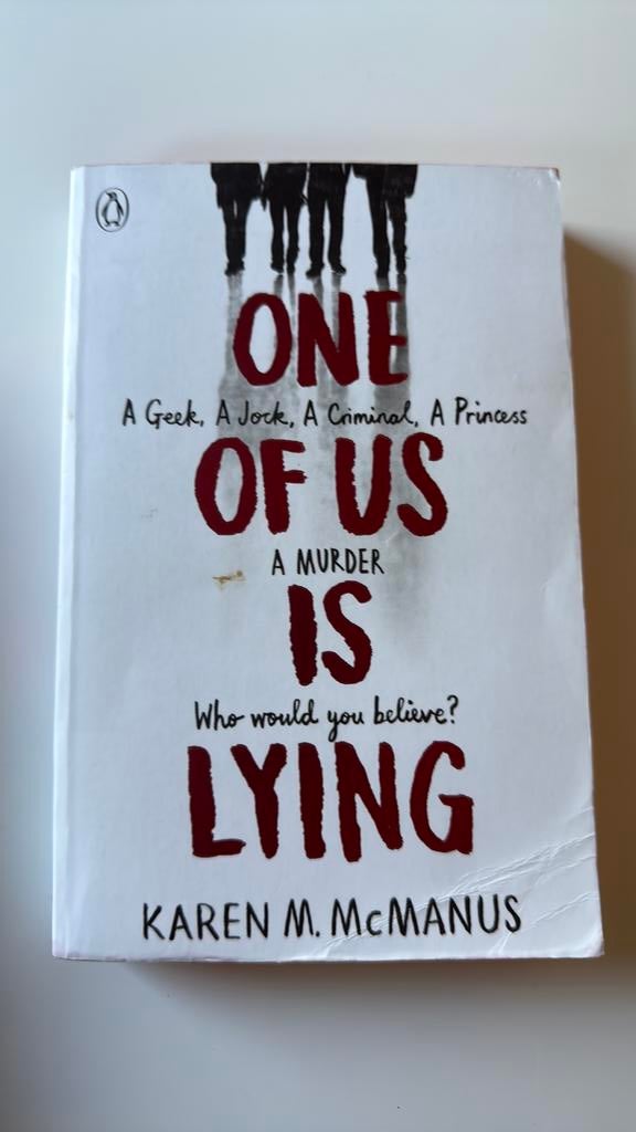 One Of Us Is Lying, Boeken, Ophalen, Zo goed als nieuw