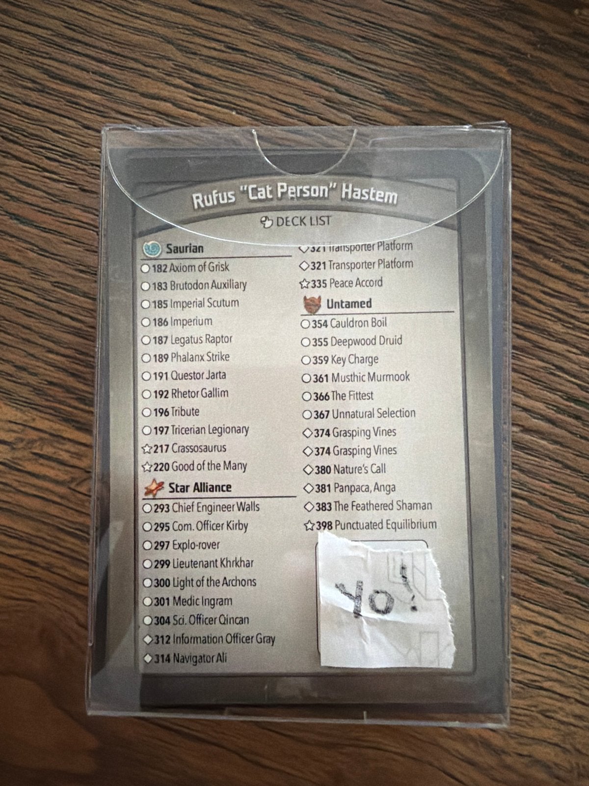 KeyForge Decks - Negen goede decks (hoge SAS (denk ik)), Ophalen of Verzenden, Gebruikt, Speeldeck