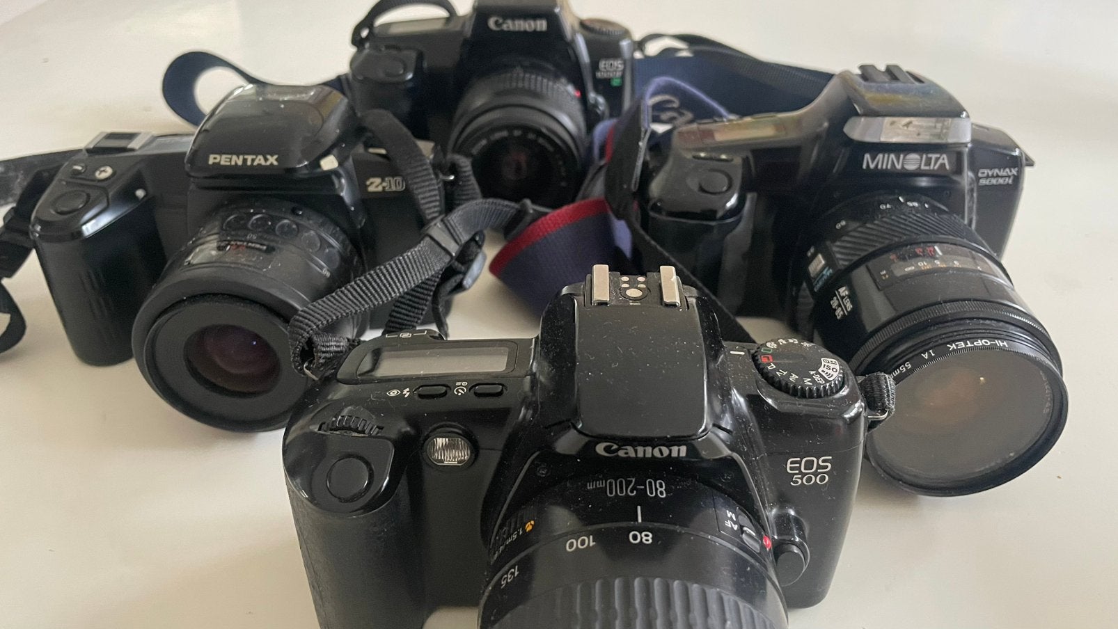 Te koop: diverse analoog fotocamera’s, met objectieven, Ophalen of Verzenden, Zo goed als nieuw, Spiegelreflex, Overige Merken