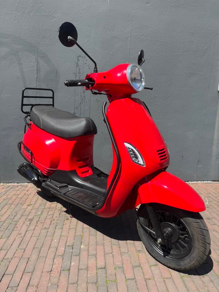 La Souris Sourini R 25Km/U 7692KM 2021 incl Garantie, Fietsen en Brommers, Snorfietsen en Snorscooters, Zo goed als nieuw, Benzine