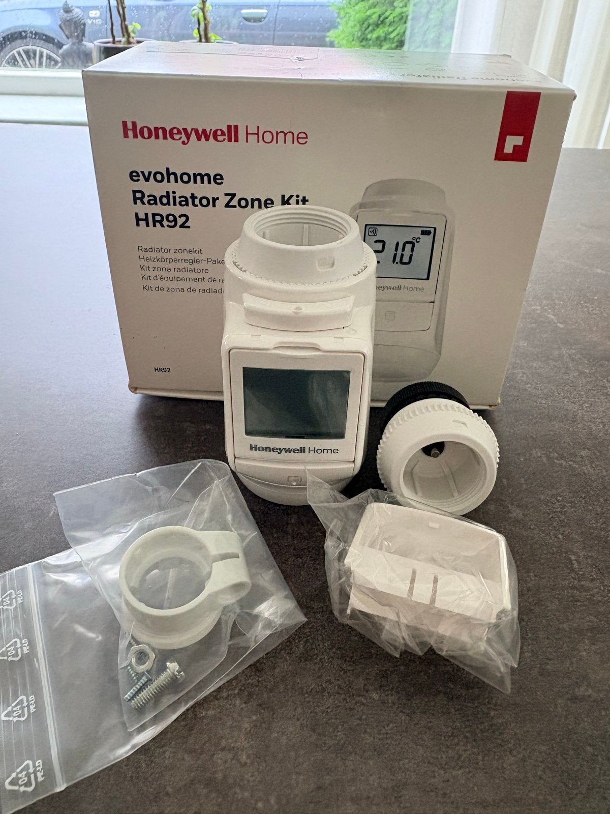 Honeywell Home evohome Radiator Zone Kit HR92, Ophalen of Verzenden, Slimme thermostaat, Zo goed als nieuw